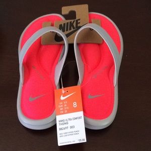 Nike Flip Flops